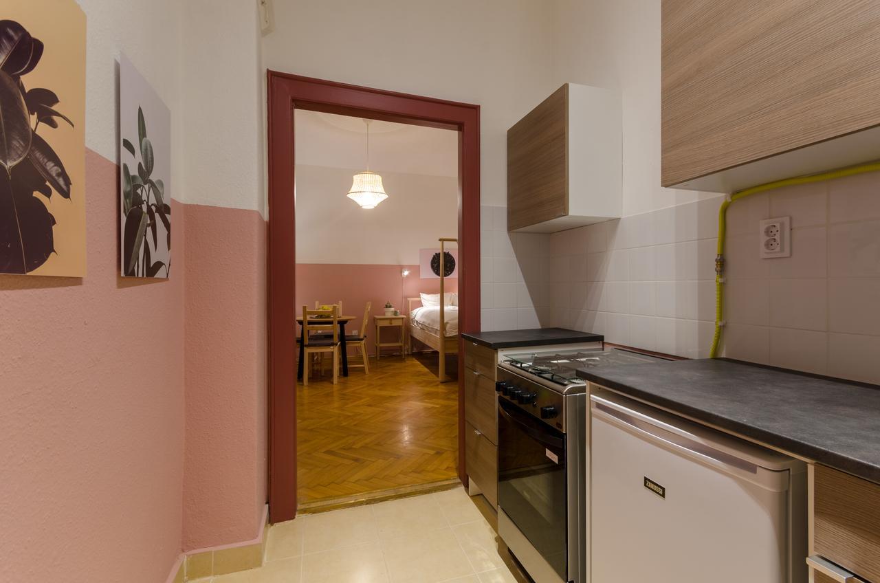 Okra Apartment Budapest Luaran gambar